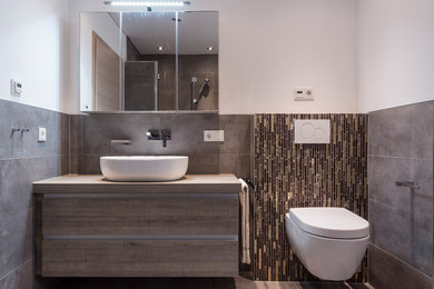 Modernes Badezimmer in Frankfurt am Main