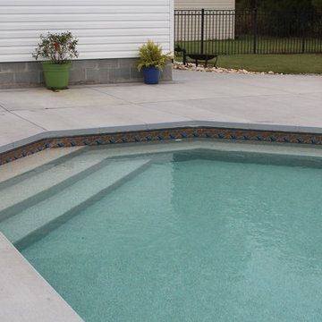 Grecian Ell Pool
