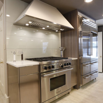 Modern Kitchen Design With Foreign Accents