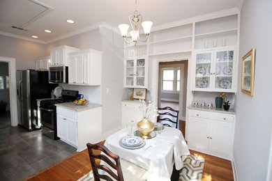 Dining room - traditional dining room idea in New Orleans