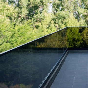 Green Hill Residence