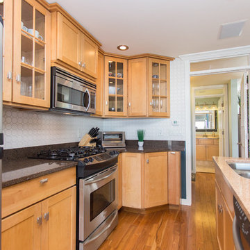 Sunny Condo at Marina Park