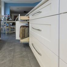 FLOORS