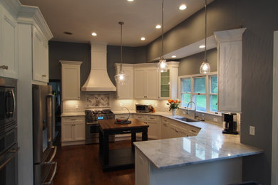 Inspiration for a transitional kitchen remodel in New York