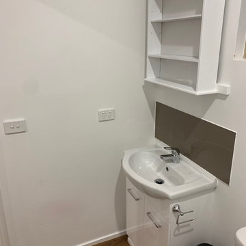 Granny flat - Lalor, Vic