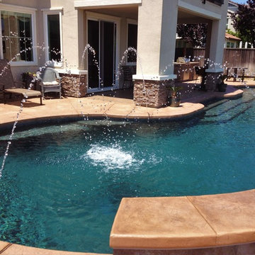 Oasis Pool