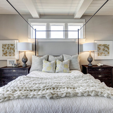 VIS: Hudsonville Contemporary Coastal