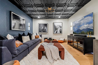 Home design - contemporary home design idea in Cleveland