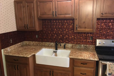 Example of a kitchen design in Boston