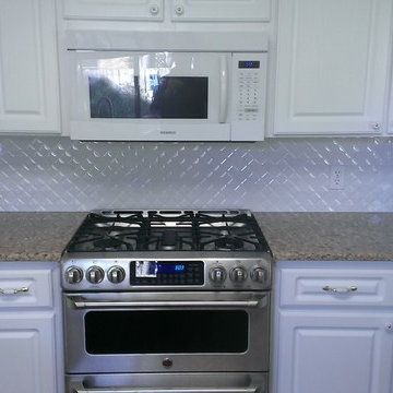 KITCHEN - Backsplash - Porcelanosa Prisma Nacar Large Panel Tile