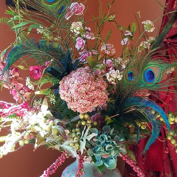 Fun with Floral Design, Holidays and Boutique items