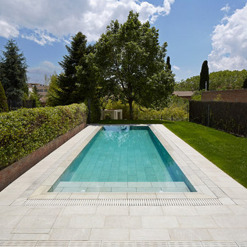 PRIVATE HOUSE 2