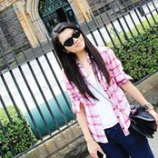 Ting Lee's photo