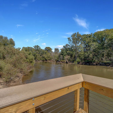 Comander Boat Landing