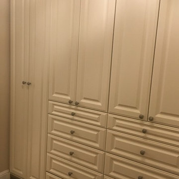 Master Closet in Broomfield