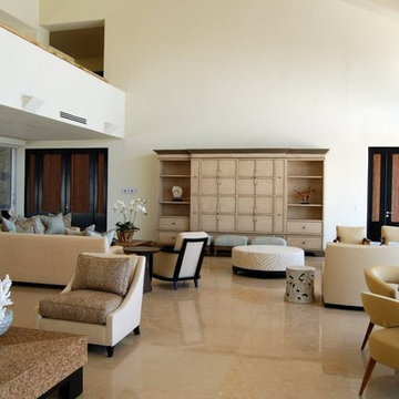 MODERN BEACH HOUSE
