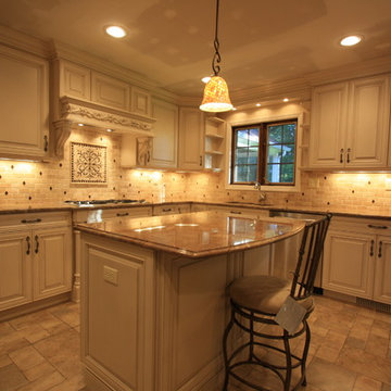 Mountainside NJ Traditional Kitchen - Maple Painted and glazed - Mantle Hood