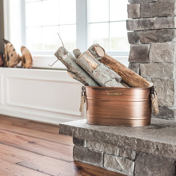 Saddle - Farmhouse - Private Residence