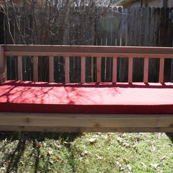 American Style Swinging Daybed - Patio Furniture And Outdoor Furniture