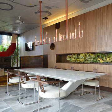 Cosmopolitan Space