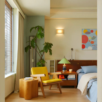 Dopamine-Inspired Young Home Style