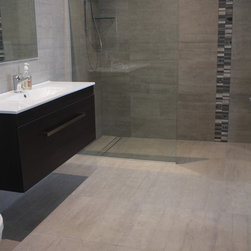 Fordyce Appartment - Wall & Floor Tiles