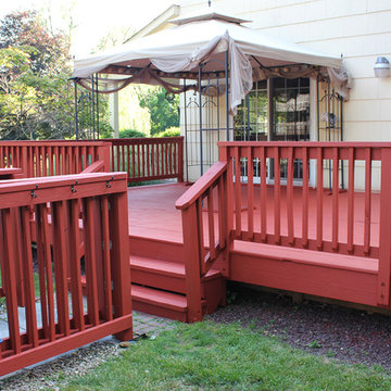 Outdoor Deck and Fence Staining