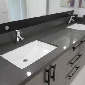 Custom Bathroom Cabinets & Handles