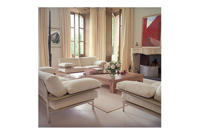 Example of a classic living room design in New York