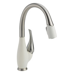 Delta Fuse&trade; Single Handle Pull-Down Kitchen Faucet - Kitchen Faucets