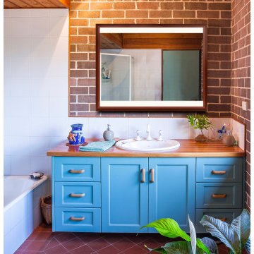 Electronic Bathroom Lighting