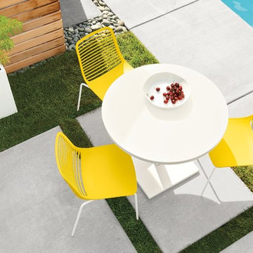 Maris Round Tables