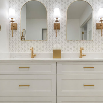Cascade Frost Bath and Bedroom