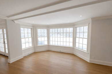 Family room - traditional family room idea in New York