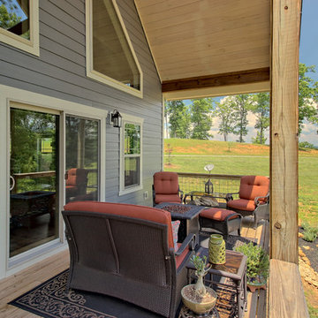 Craftsman Mountain Home on Lola Drive