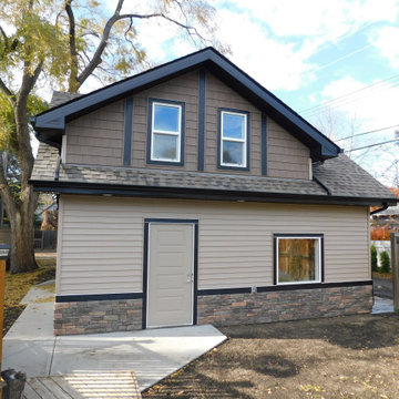 Detached 3 Car Garages yard side man door entry