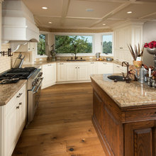 Sandy kitchen