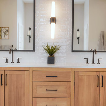 Anaconda Ct - Modern Shaker Master Bath