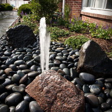 frog fountain