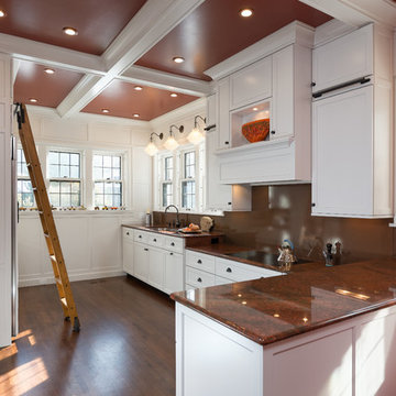 S. Park Blvd. Kitchen
