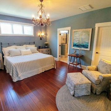 Master Suite--The SEAGULL COTTAGE at THE COTTAGES AT OCEAN ISLE BEACH