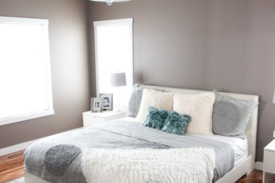 Inspiration for a timeless bedroom remodel in Minneapolis