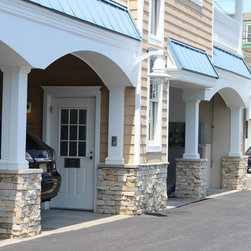 QuarryCut Stone - 60%Split Field 40%Split Grey - Ledge - Siding And Stone Veneer