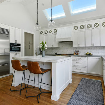 Elegant Painted Shaker Kitchen