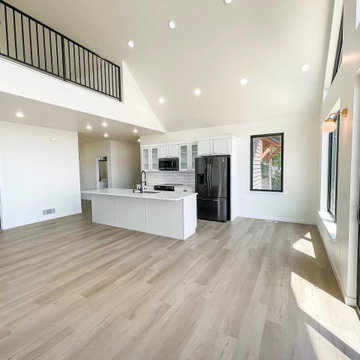 Lake Poinsett Spec House