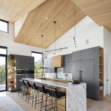 Hinge House