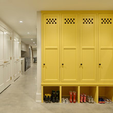 mudroom