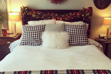 Inspiration for a country bedroom remodel in Detroit