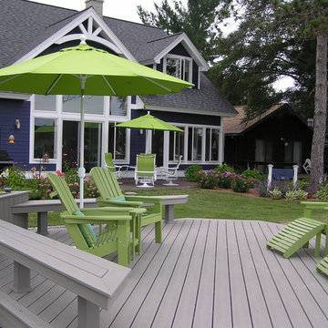 Trex deck and furniture