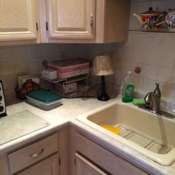 Small Kitchen - Coca Cola Light